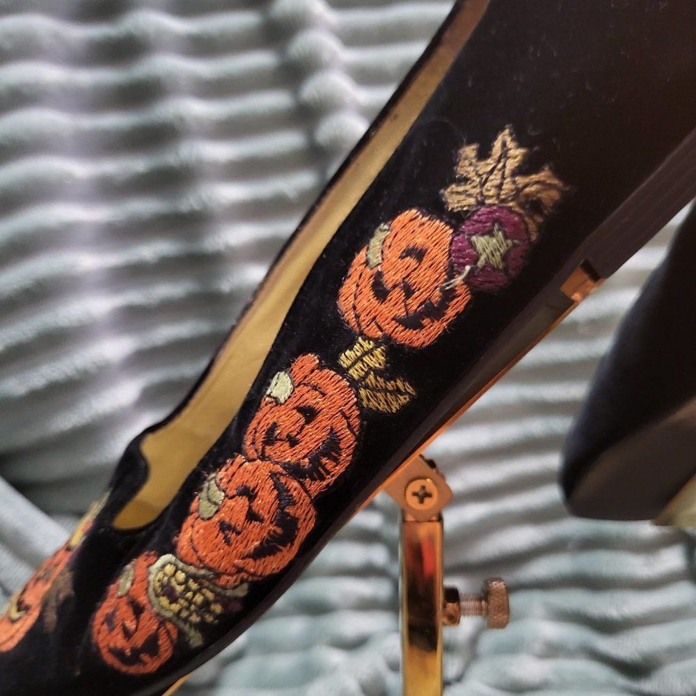 PRITZI Embroidered Jack-O'-Lantern Velvet Flats | Pumpkin Loafers | Women's 7.5 - Picture 6 of 10